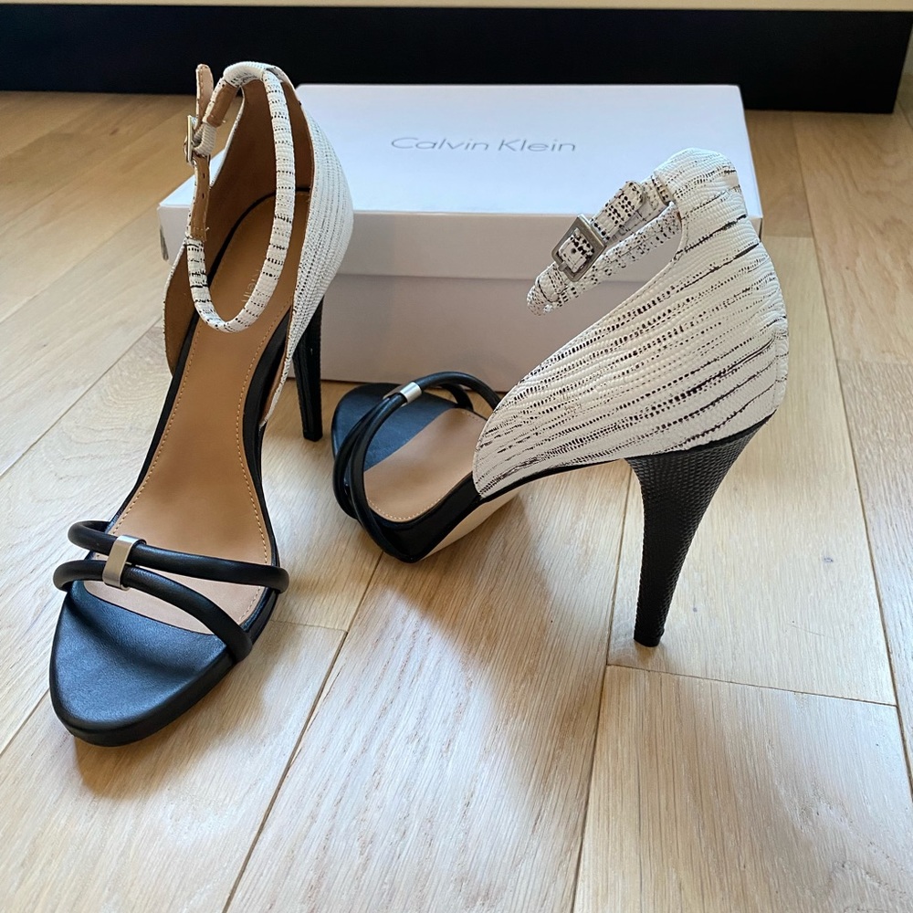 Calvin Klein Nathali Black/White Sandal Heels (NWOT)